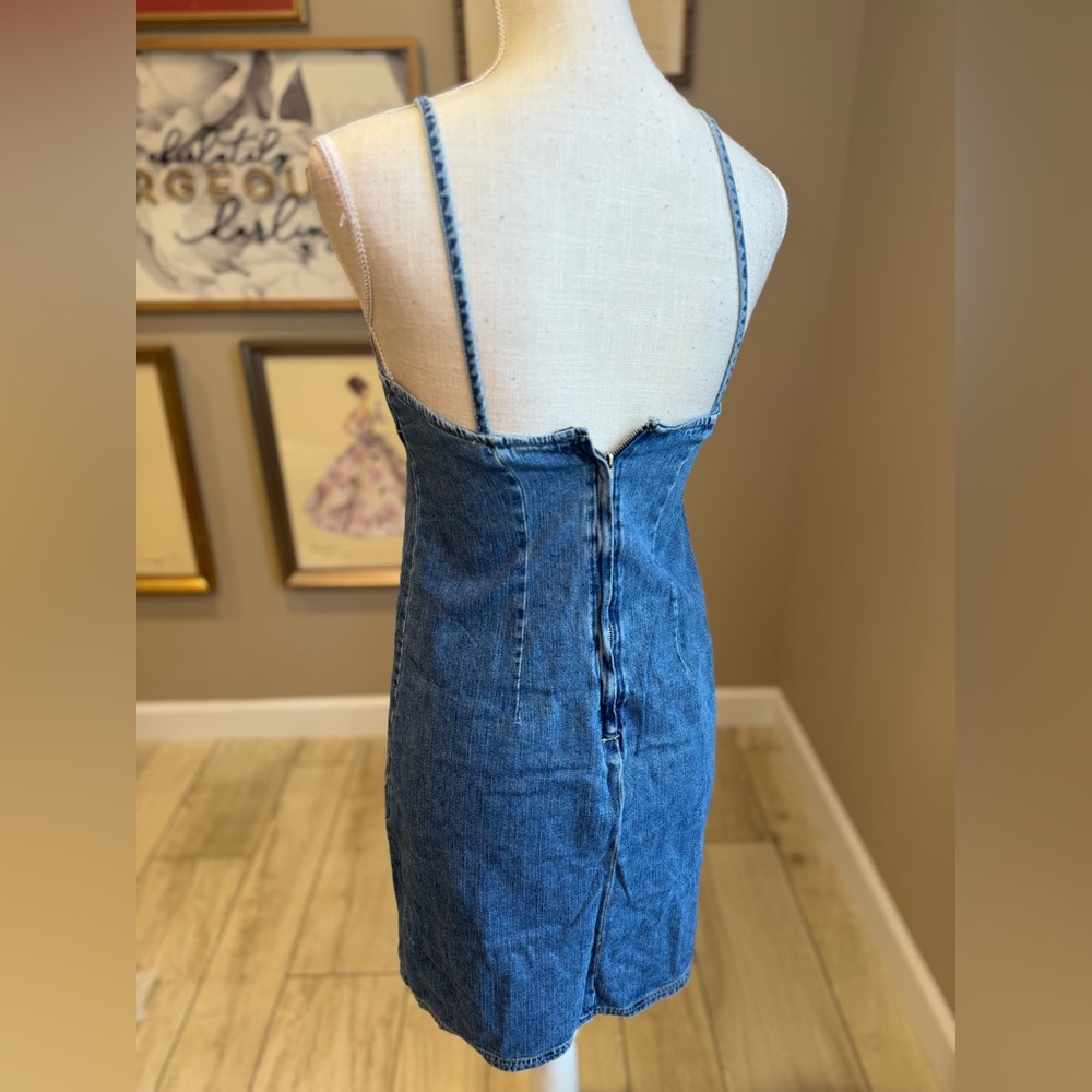 5 for $30 AMERICAN EAGLE OUTFITTERS Blue Denim Midi Dress - Picture 4 of 6
